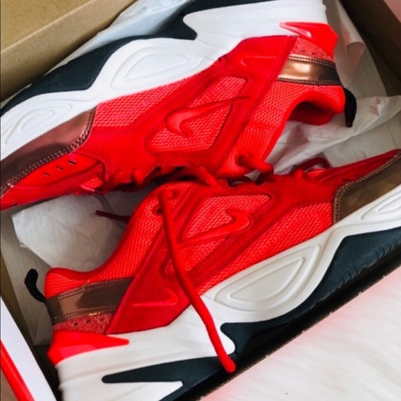 Nike M2k Sneakers comes with the box - Picture 2 of 5